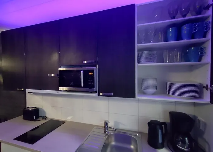 Uusi Epic Galaxy Hiekkasaerkaet - Sisaeltaeae Liinavaatteet Appartement *